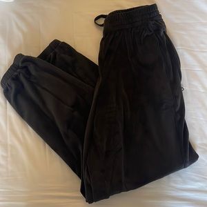 NEW Skims Velour Joggers Black